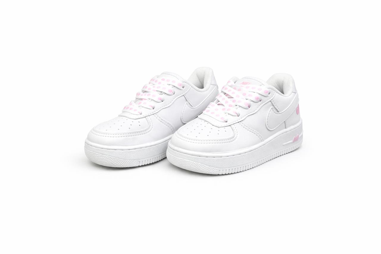 Nike Air Force de Coração Rosa Infantil