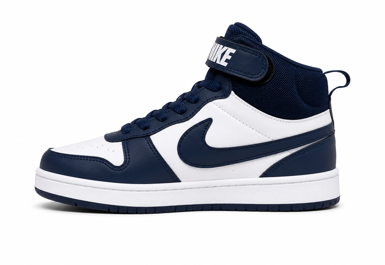 Nike Botinha Azul Marinho e Branco