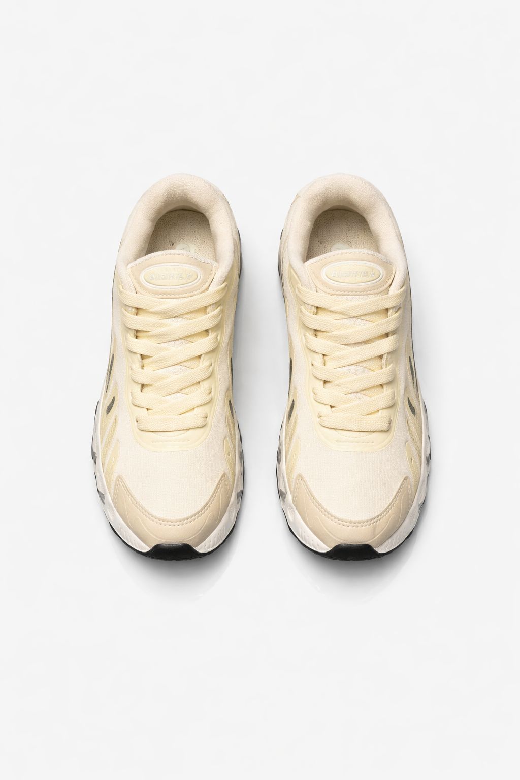 Nike DN Bege