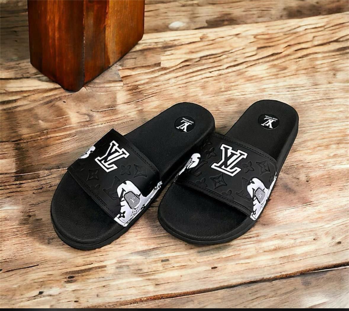 Slide LV Preto